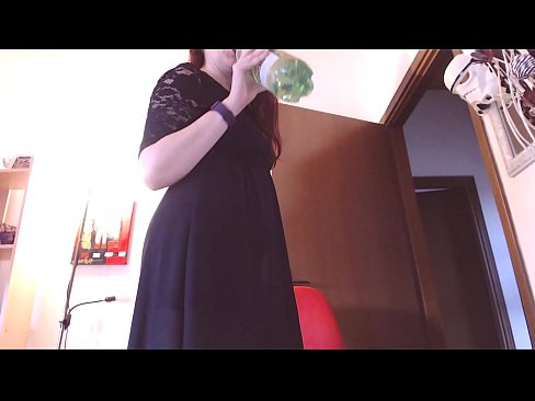 ❤️ A na-amanye ohu na-edo onwe ya n'okpuru nke hụrụ panties ruru unyi na nke na-atọ ụtọ ịme onwe ya mgbe ọ lechara vidiyo a! ❌ Anal porn ️❤